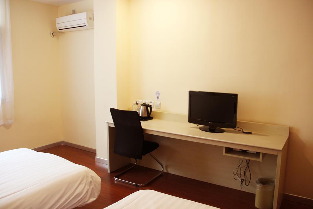 Hanting Hotel Ningbo Tian Yi Square Newbranch Buitenkant foto
