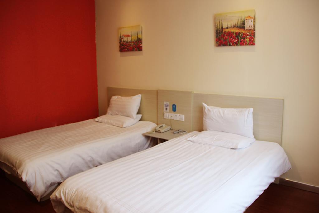 Hanting Hotel Ningbo Tian Yi Square Newbranch Buitenkant foto