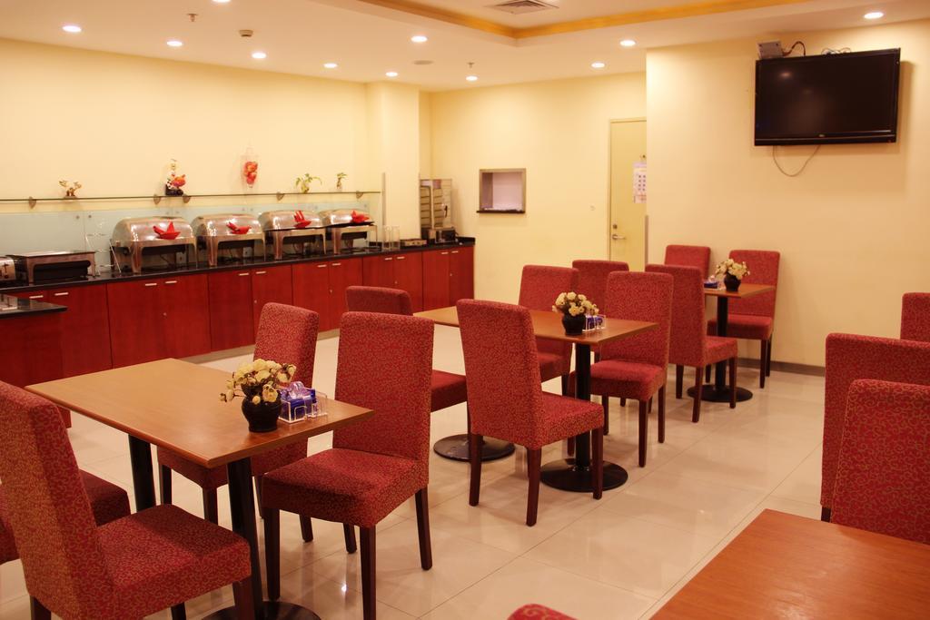 Hanting Hotel Ningbo Tian Yi Square Newbranch Buitenkant foto