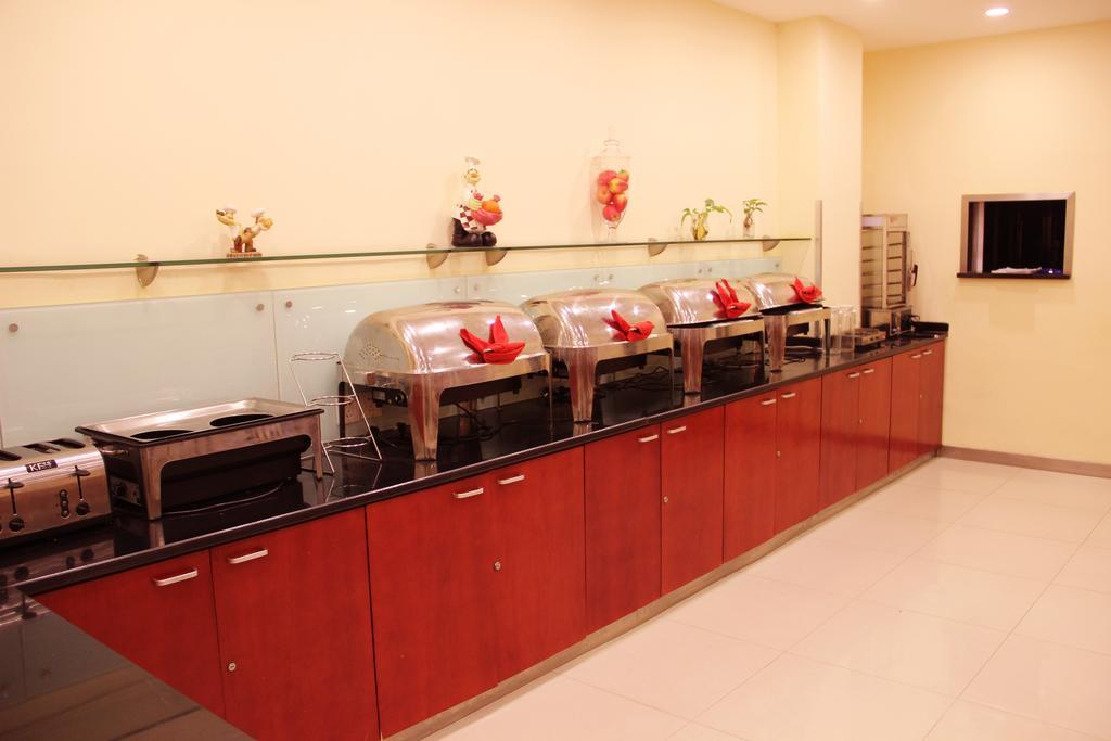 Hanting Hotel Ningbo Tian Yi Square Newbranch Buitenkant foto